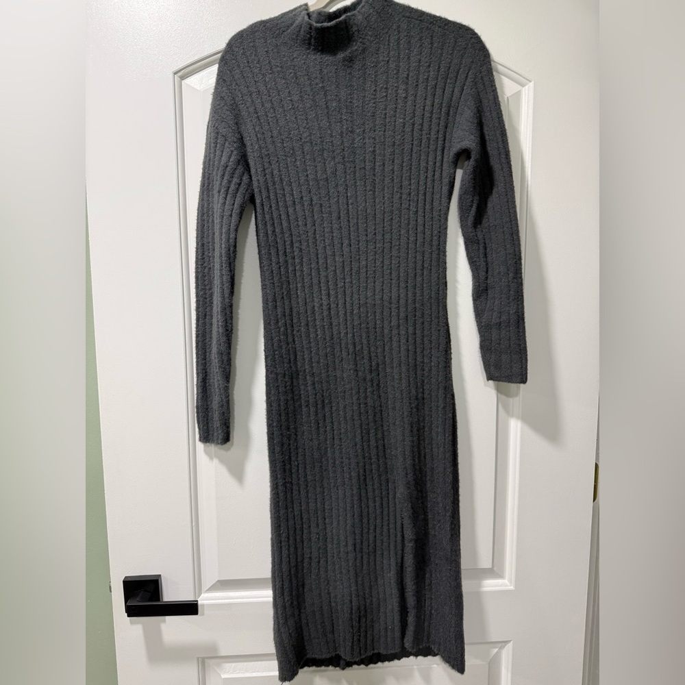 aerie Charcoal Ribbed Long‑Sleeve Knit Dress